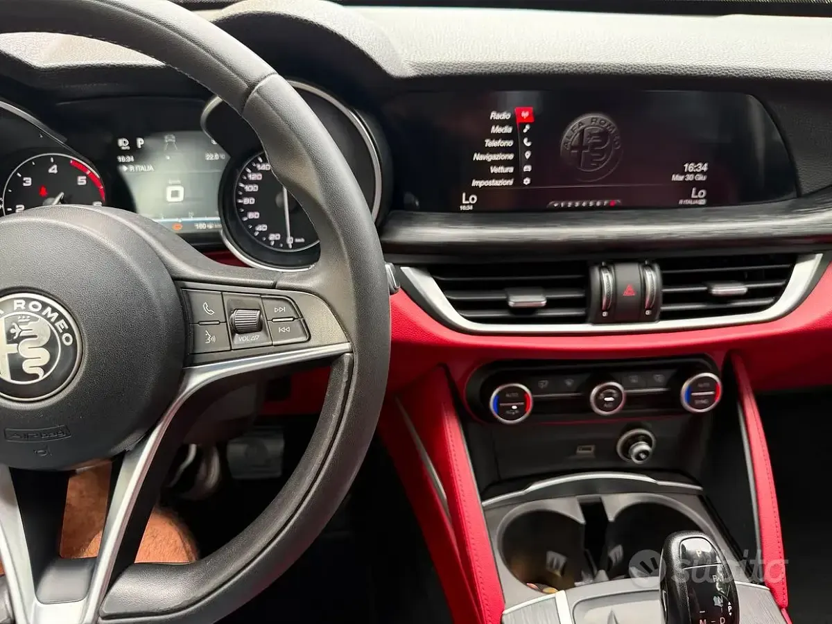 Usata Alfa Romeo Stelvio 210 CV (154 kW) 2017 Bianco SUV
