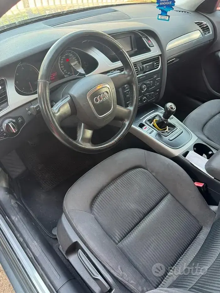 Usata Audi A4 143 CV (105 kW) 2010 Grigio Station wagon