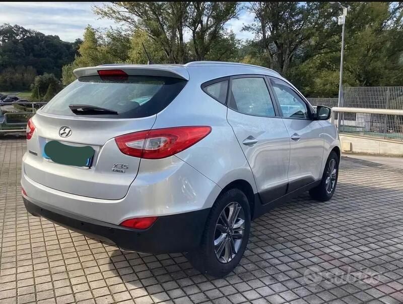 Usata Hyundai ix35 Comfort 115 CV (84 kW) 2015 Argento SUV
