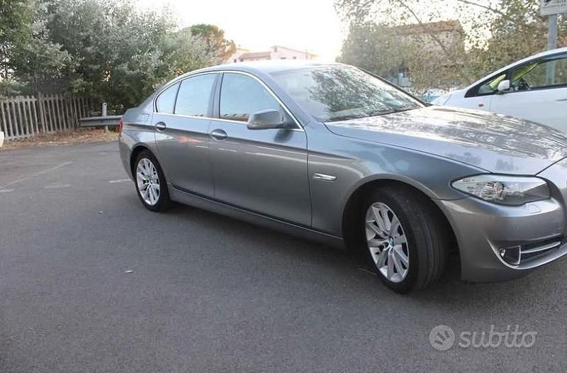 Usata BMW 520 184 CV (135 kW) 2011 Grigio Berlina