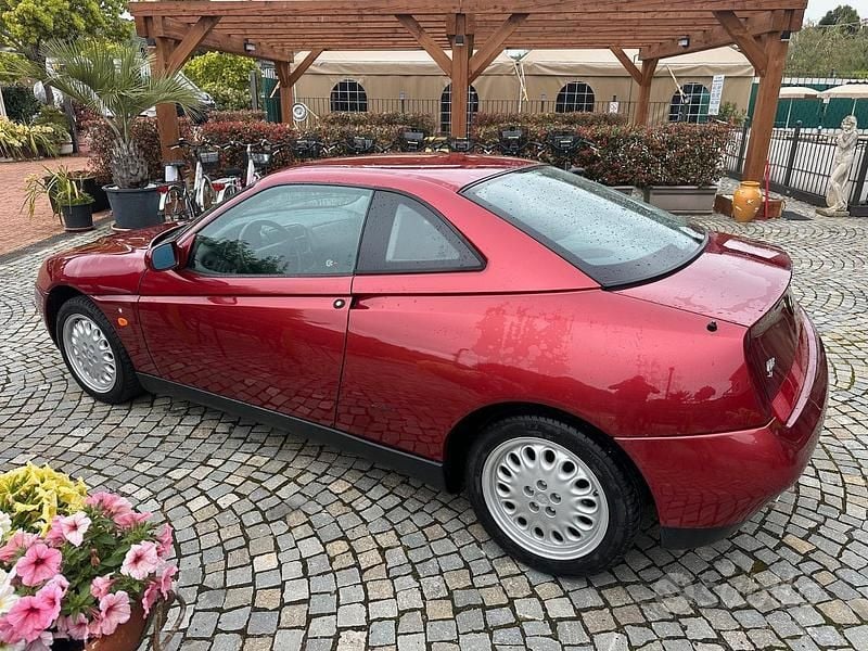 Usata Alfa Romeo GTV 1996 Rosso Coupé
