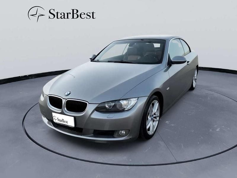 Usata BMW 320 Cabriolet 150 CV (110 kW) 2009 Spakling grey metallic Cabrio