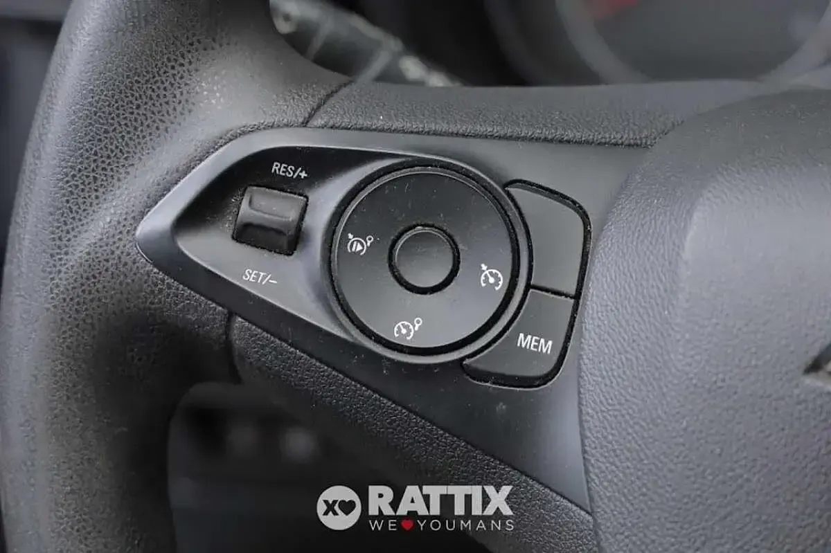 Usata Opel Combo Life 100 CV (73 kW) 2018 Grigio SUV