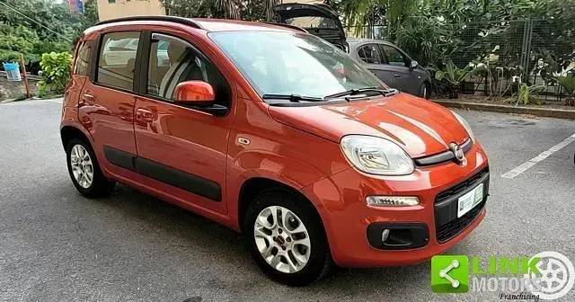 Usata Fiat Panda Lounge 75 CV (55 kW) 2015 Arancione Utilitaria