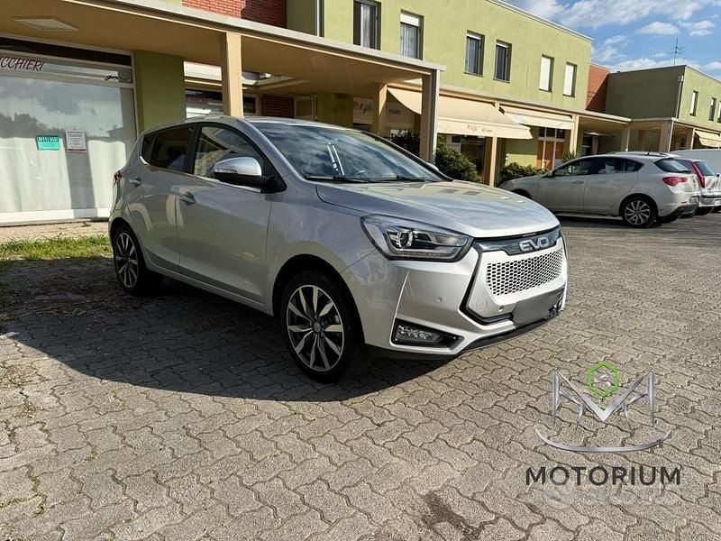 Usata EVO Evo 3 107 CV (78 kW) 2024 Grigio SUV