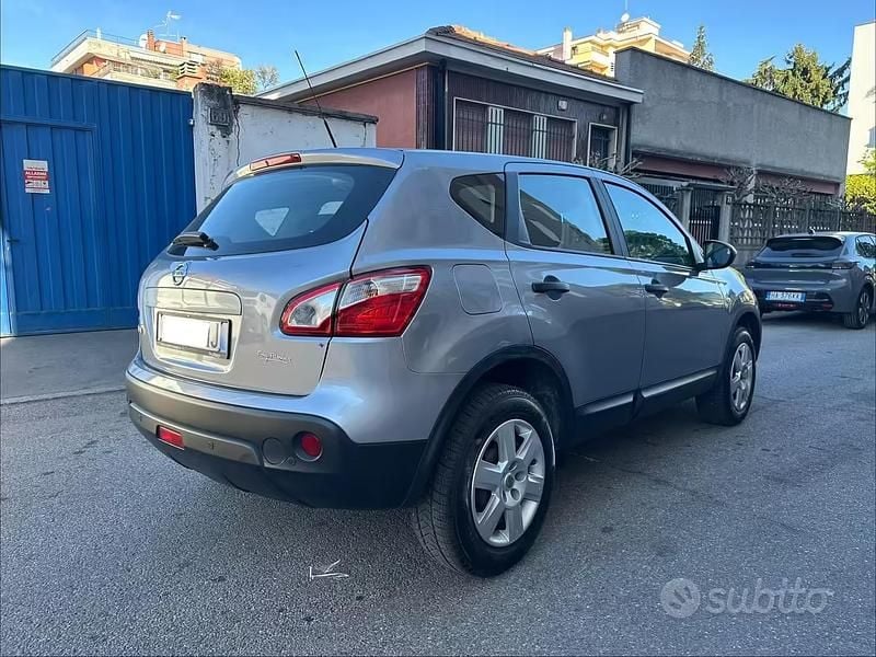 Usata Nissan Qashqai Visia 116 CV (85 kW) 2013 Blu SUV