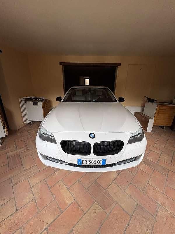 Usata BMW 520 M Sport 184 CV (135 kW) 2013 Bianco Station wagon