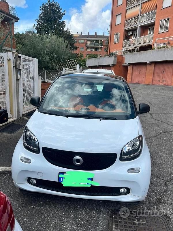 Bianco Usata 2019 Smart ForTwo Cabrio Passion Cabrio | 15.100 € (Buon prezzo) - Immagine 1/4