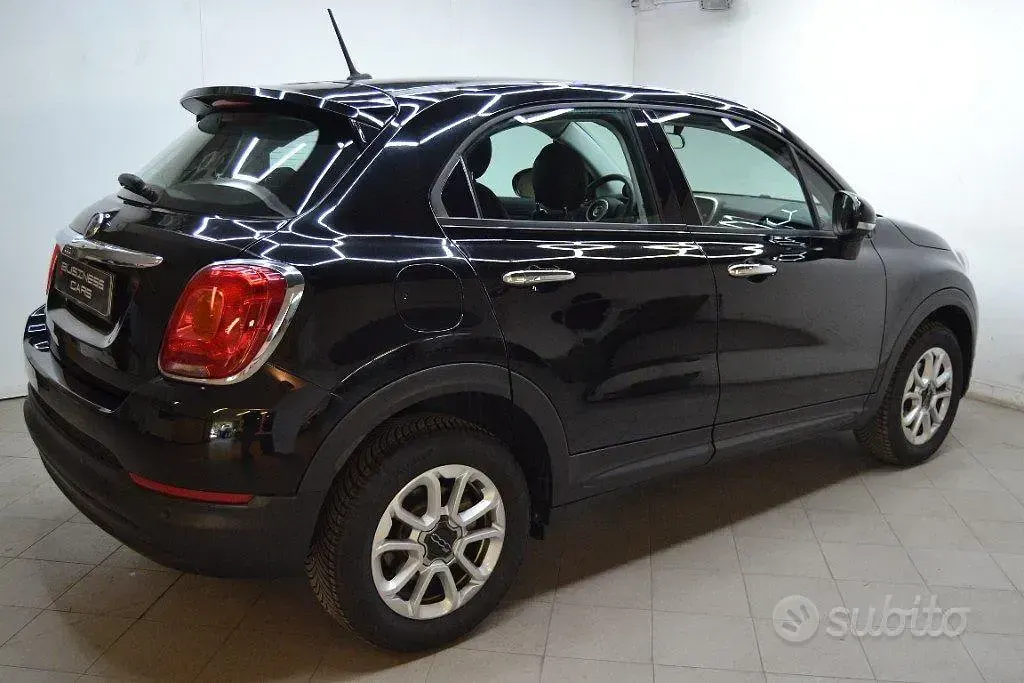 Usata Fiat 500X Business 95 CV (69 kW) 2018 Nero SUV