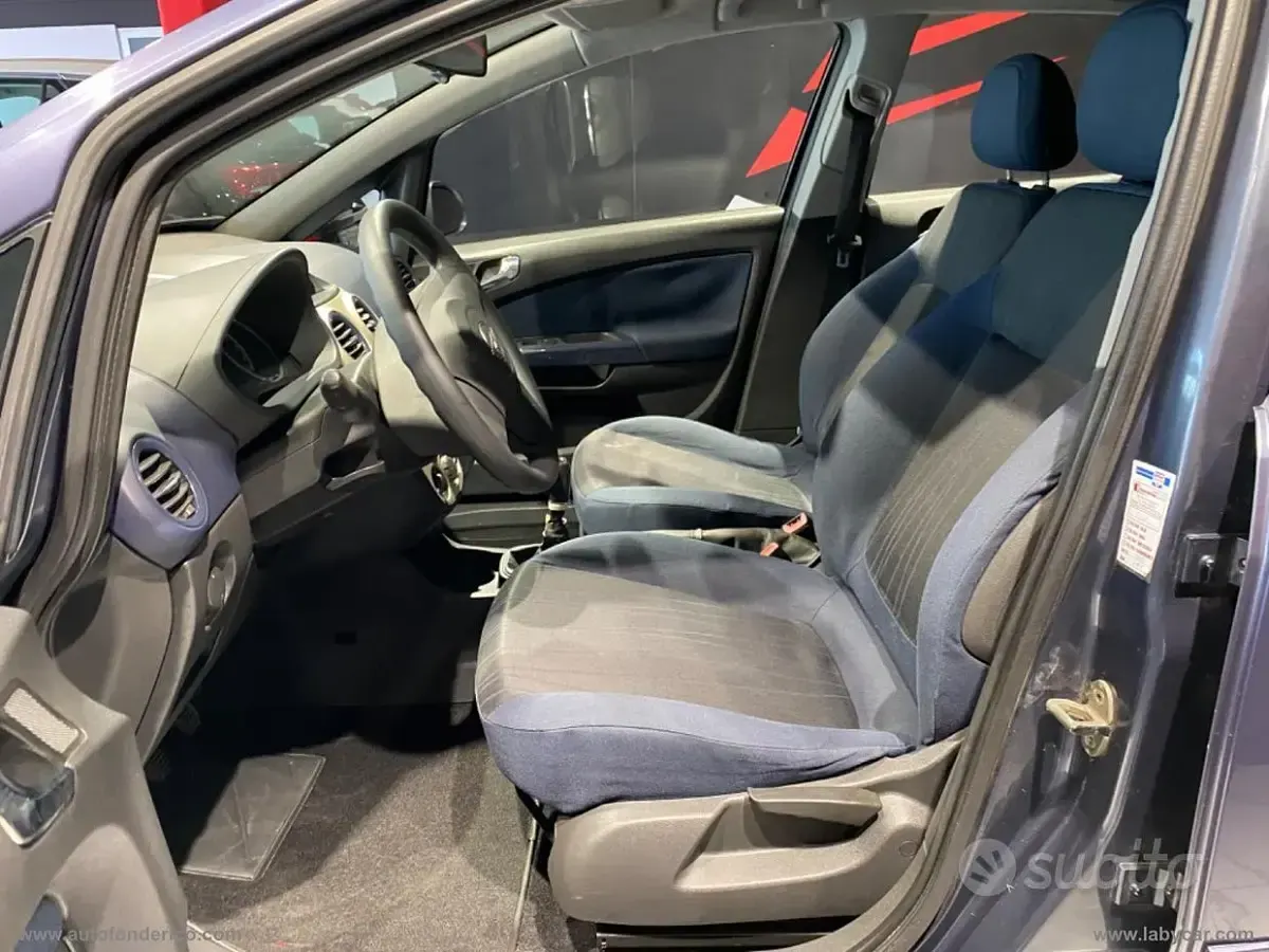 Usata Opel Corsa Cosmo 80 CV (58 kW) 2007 Utilitaria