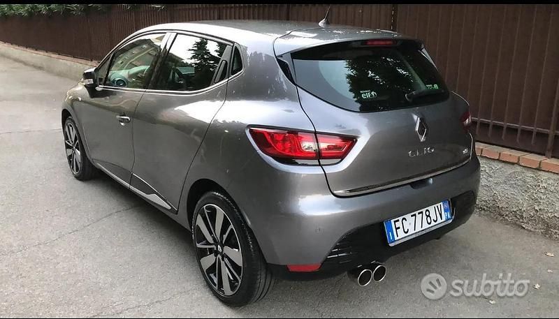 Usata Renault Clio IV 90 CV (66 kW) 2016 Grigio Berlina