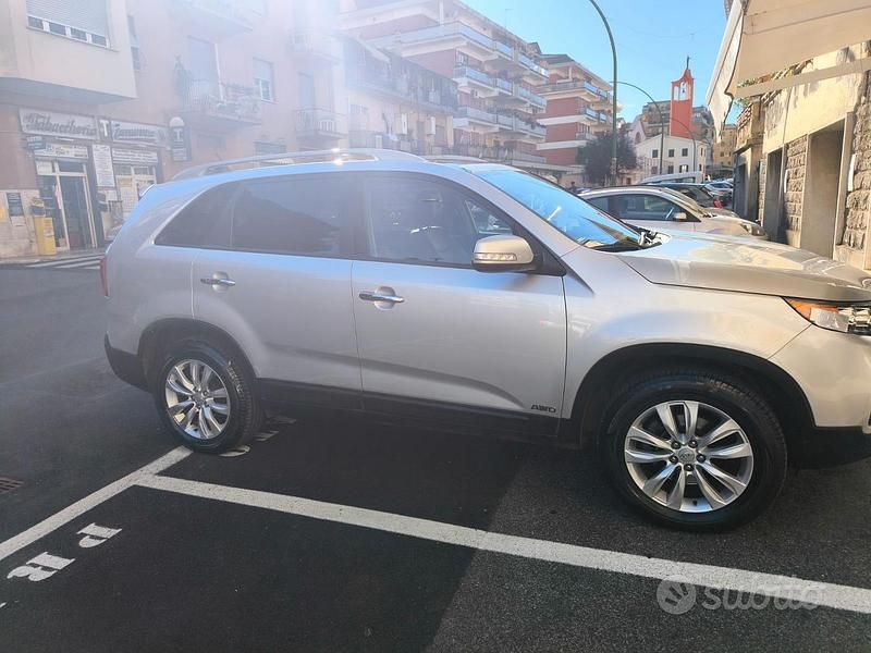 Usata Kia Sorento Turbo 197 CV (144 kW) 2010 Argento SUV