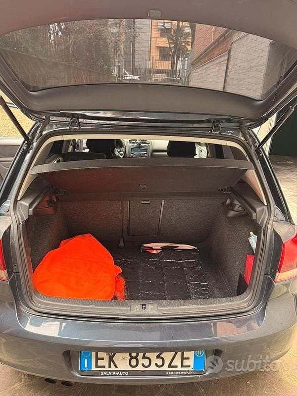 Usata VW Golf VI 140 CV (102 kW) 2011 Blu Utilitaria