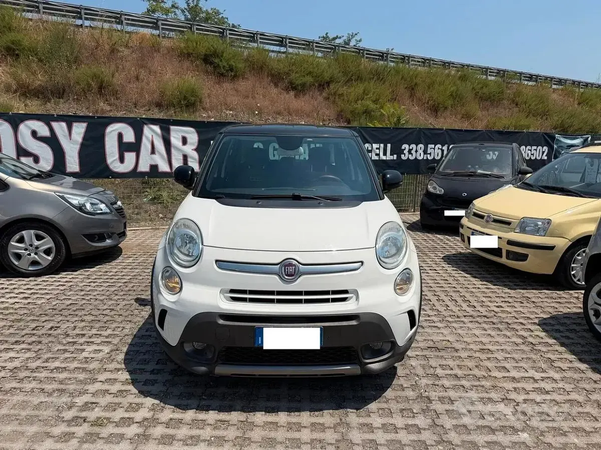 Usata Fiat 500L Trekking 105 CV (77 kW) 2014 Bianco Monovolume