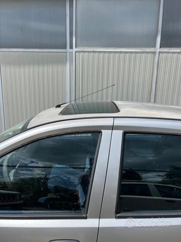 Usata Fiat Punto 2000 Grigio Utilitaria