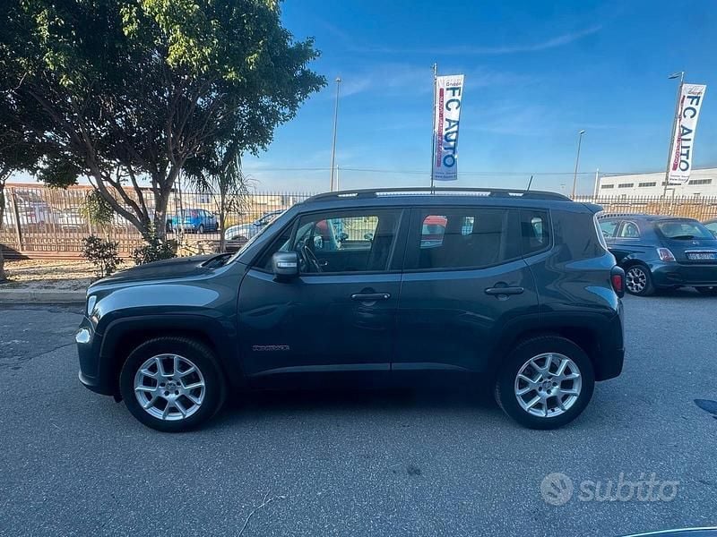 Usata Jeep Renegade Limited 130 CV (95 kW) 2025 Grigio SUV