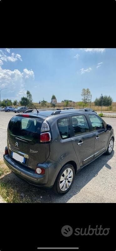 Usata Citroën C3 Picasso 92 CV (67 kW) 2014 Grigio Monovolume