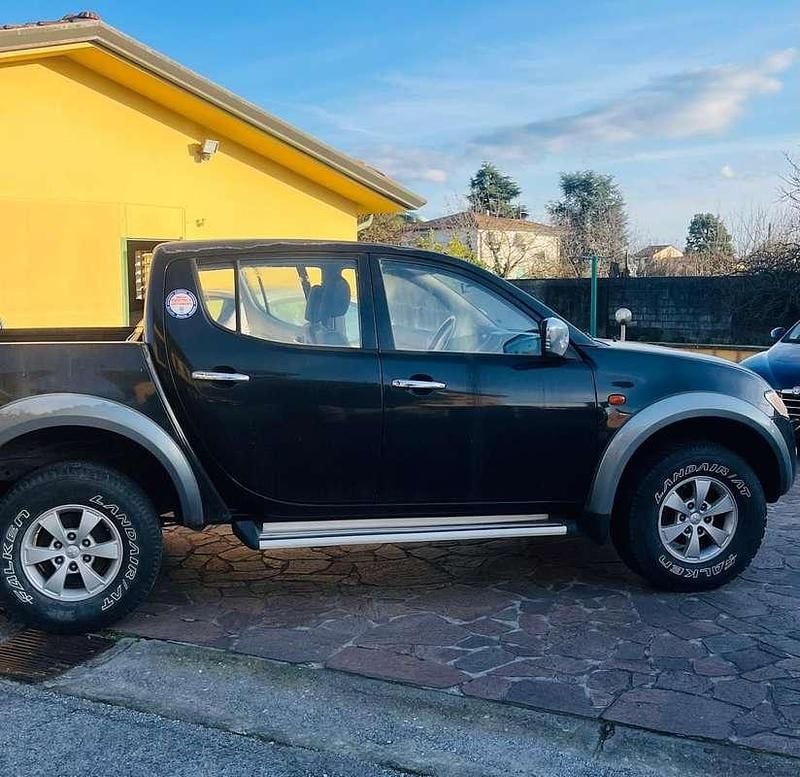Usata Mitsubishi L200 Intense 136 CV (100 kW) 2007 Pick-up