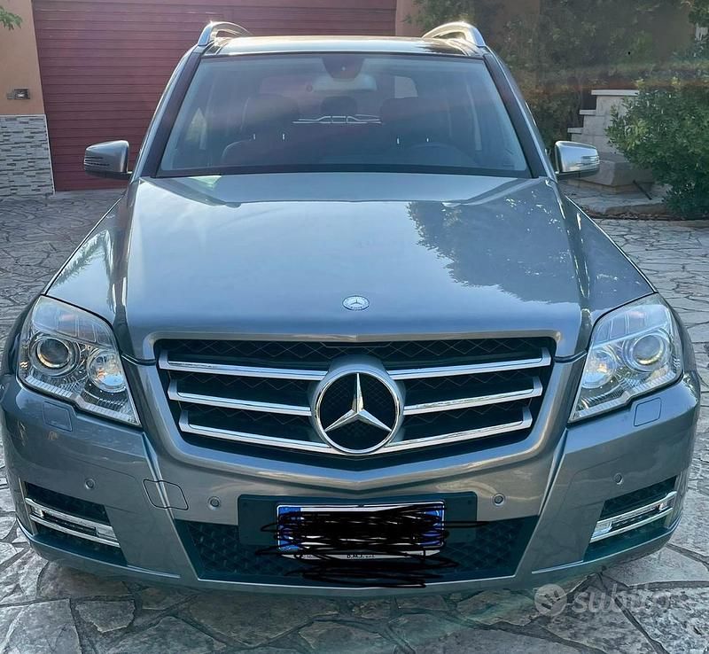 Usata Mercedes GLK220 170 CV (125 kW) 2010 Grigio SUV