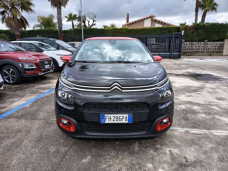 Usata Citroën C3 Shine 75 CV (55 kW) 2017 Nero Berlina