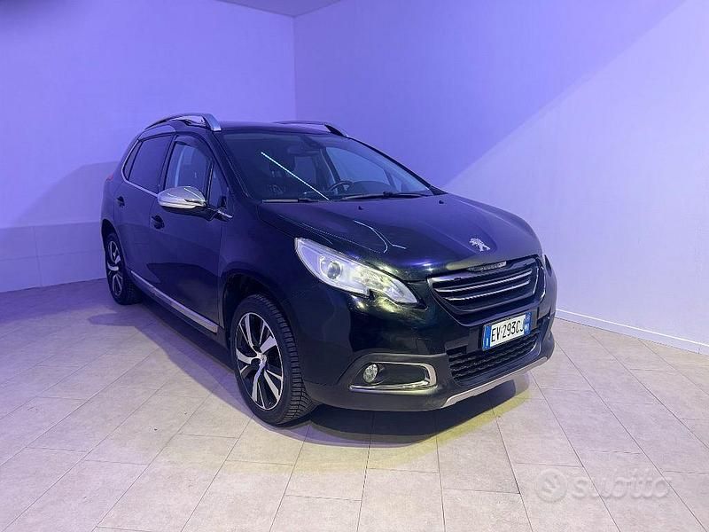 Usata Peugeot 2008 Allure 120 CV (88 kW) 2014 Nero SUV