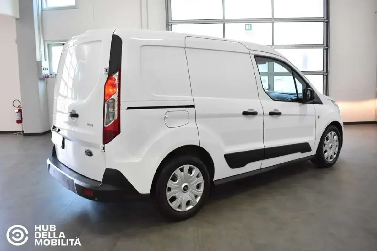Usata Ford Transit Connect Trend 101 CV (74 kW) 2018 Bianco Monovolume