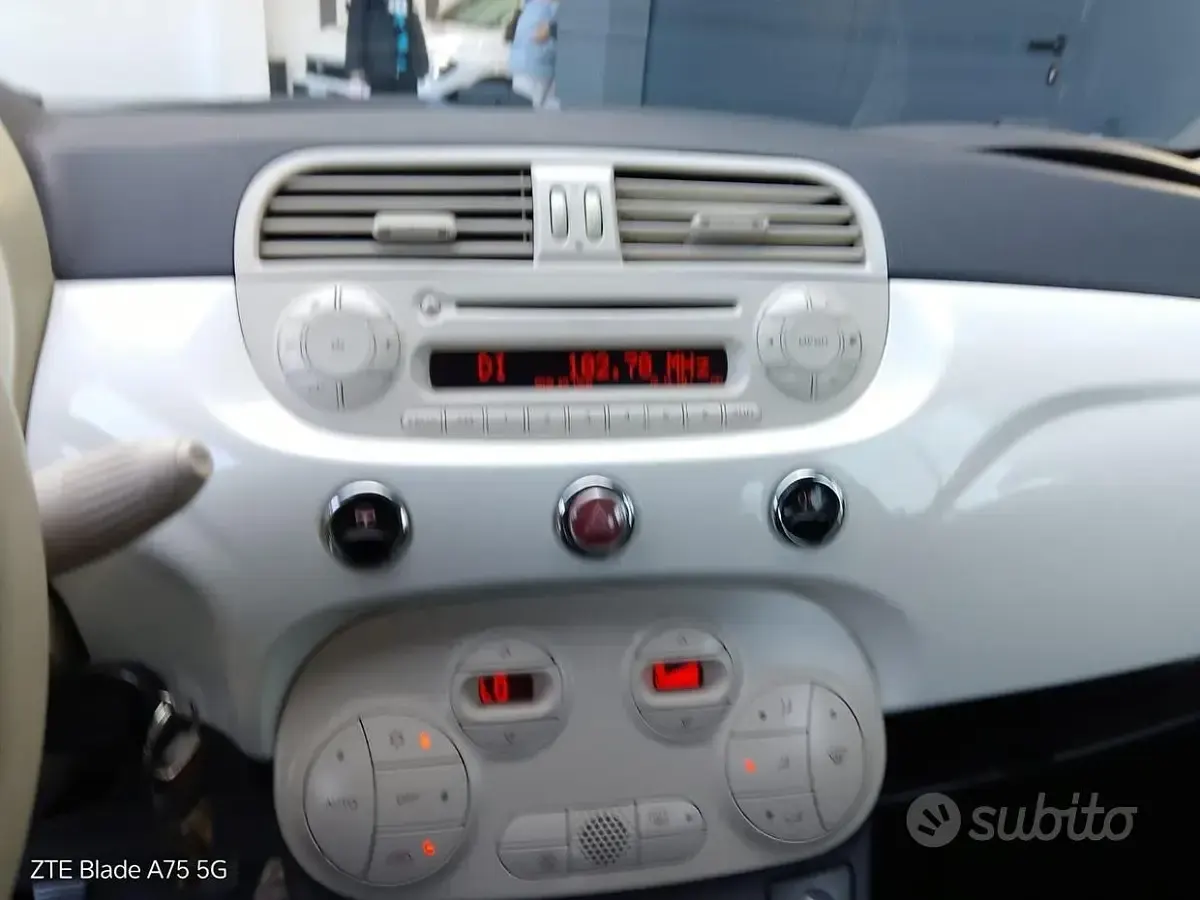 Usata Fiat 500 75 CV (55 kW) 2012 Bianco Cabrio