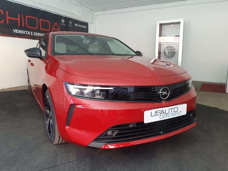 Usata Opel Astra Elegance 180 CV (132 kW) 2024