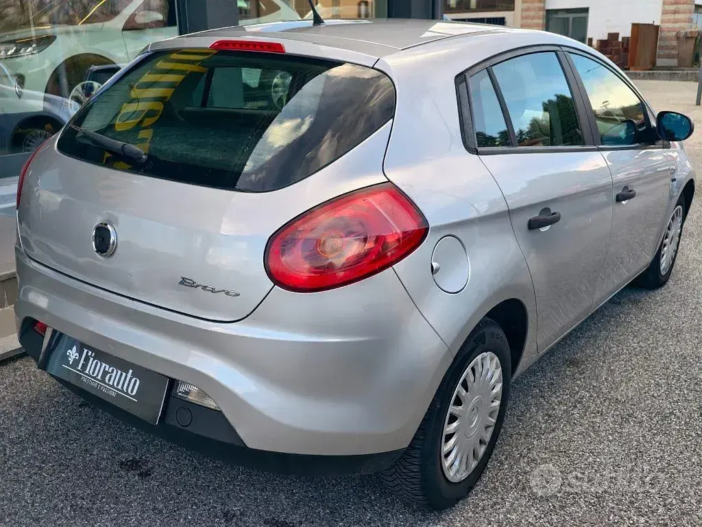 Usata Fiat Bravo Active 120 CV (88 kW) 2009 Grigio Utilitaria