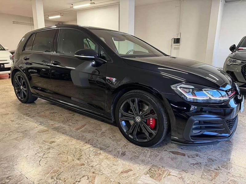 Usata VW Golf VII Pro 245 CV (180 kW) 2018 Nero metallizzato Berlina