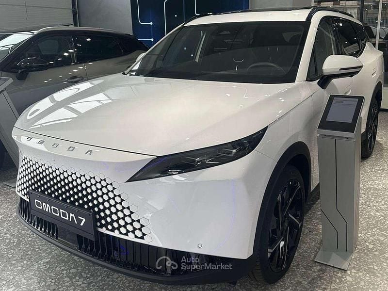 Nuova Omoda 7 143 CV (105 kW) 2026 Bianco SUV
