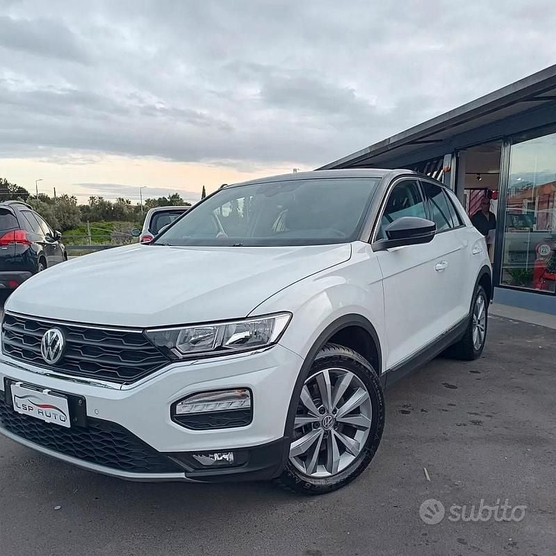 Usata VW T-Roc Style 150 CV (110 kW) 2018 Bianco SUV