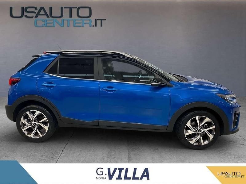 Second-hand Kia Stonic GT-Line 101 CP (74 kW) 2020 Albastru SUV