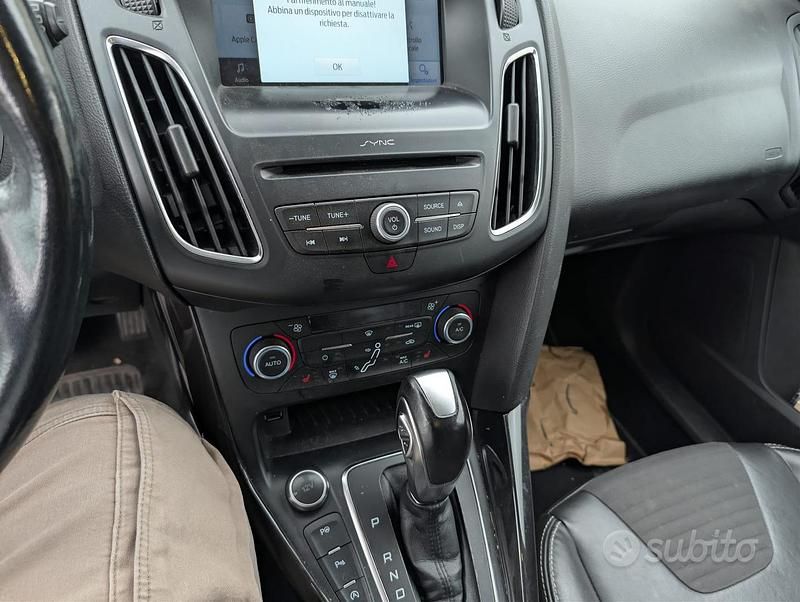 Usata Ford Focus 2016 Bianco Station wagon