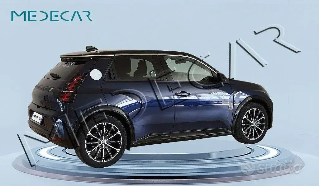Usata Renault 5 E-Tech Iconic 77 kW (106 CV) 2024 Blu Berlina