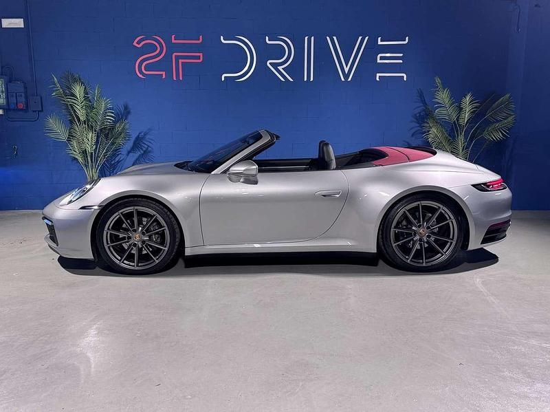 Usata Porsche 911 Carrera 4 Cabriolet 385 CV (283 kW) 2020 Grigio Cabrio
