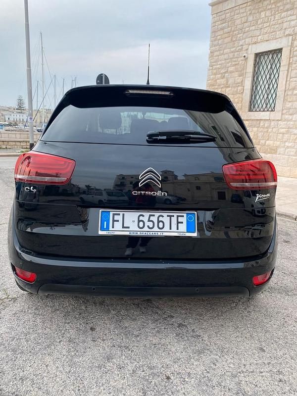 Usata Citroën Grand C4 Picasso 120 CV (88 kW) 2017 Nero Monovolume