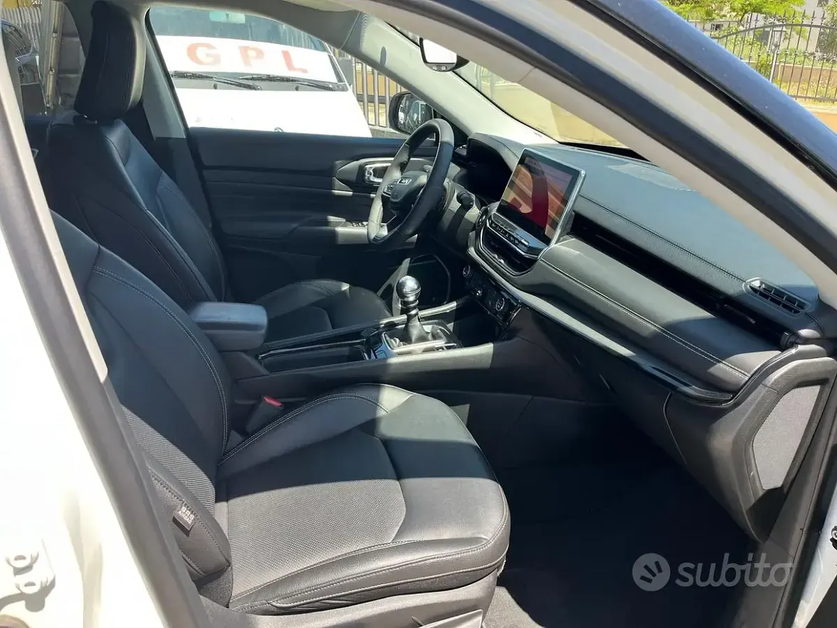 Usata Jeep Compass 131 CV (96 kW) 2024 Bianco SUV