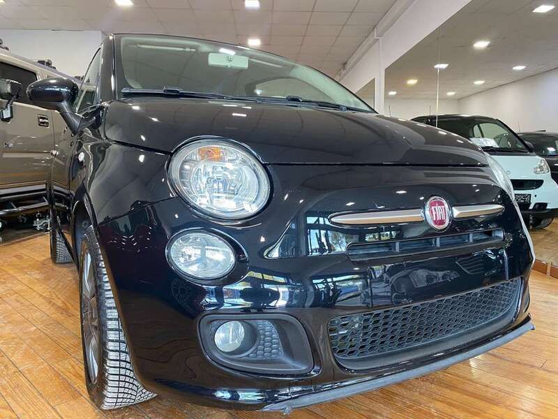 Nero Usata 2015 Fiat 500C Cabrio | 7890 € (Buon prezzo) - Immagine 1/4