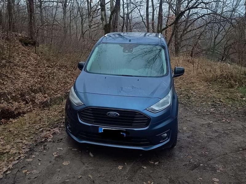 Usata Ford Tourneo 120 CV (88 kW) 2018 Blu/azzurro Monovolume