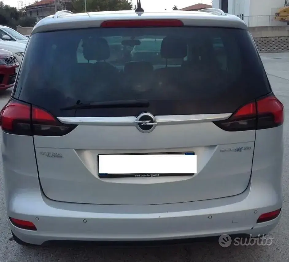 Usata Opel Zafira Tourer 150 CV (110 kW) 2013 Monovolume