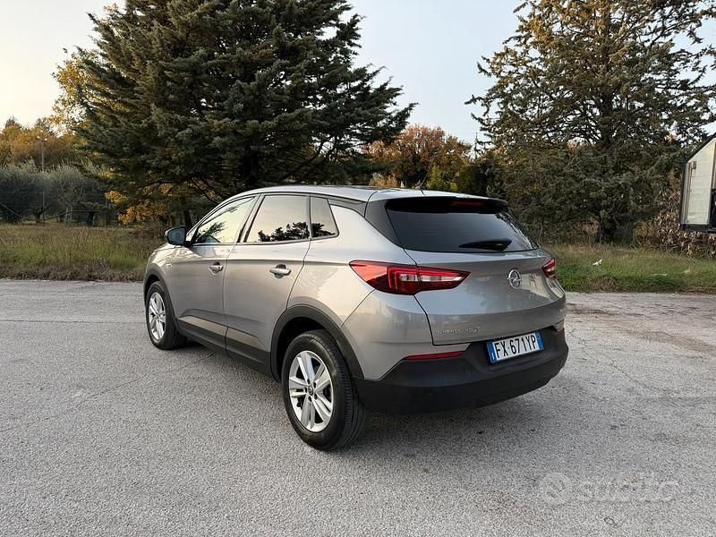 Usata Opel Grandland X Business 131 CV (96 kW) 2020 Grigio SUV