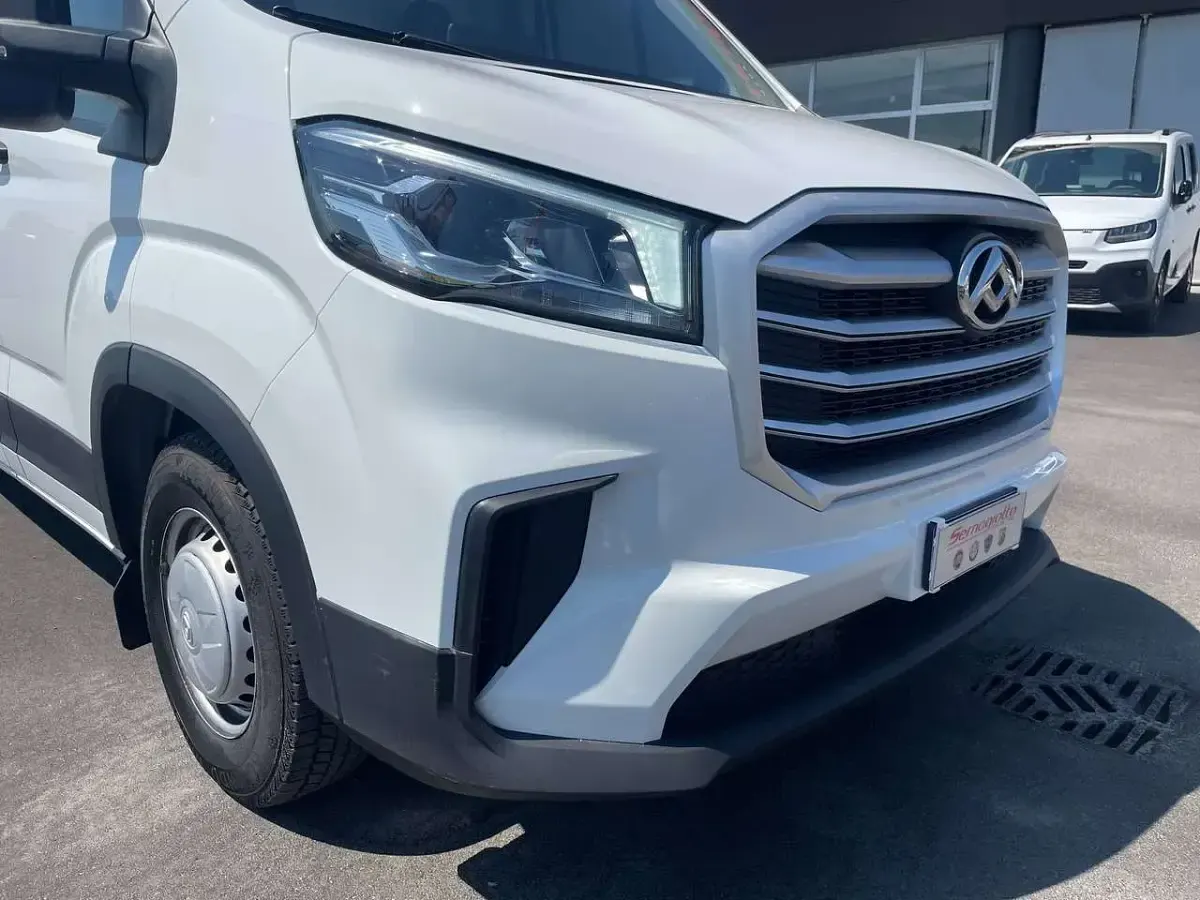 Usata Maxus V90 150 CV (110 kW) 2024 Bianco Furgone