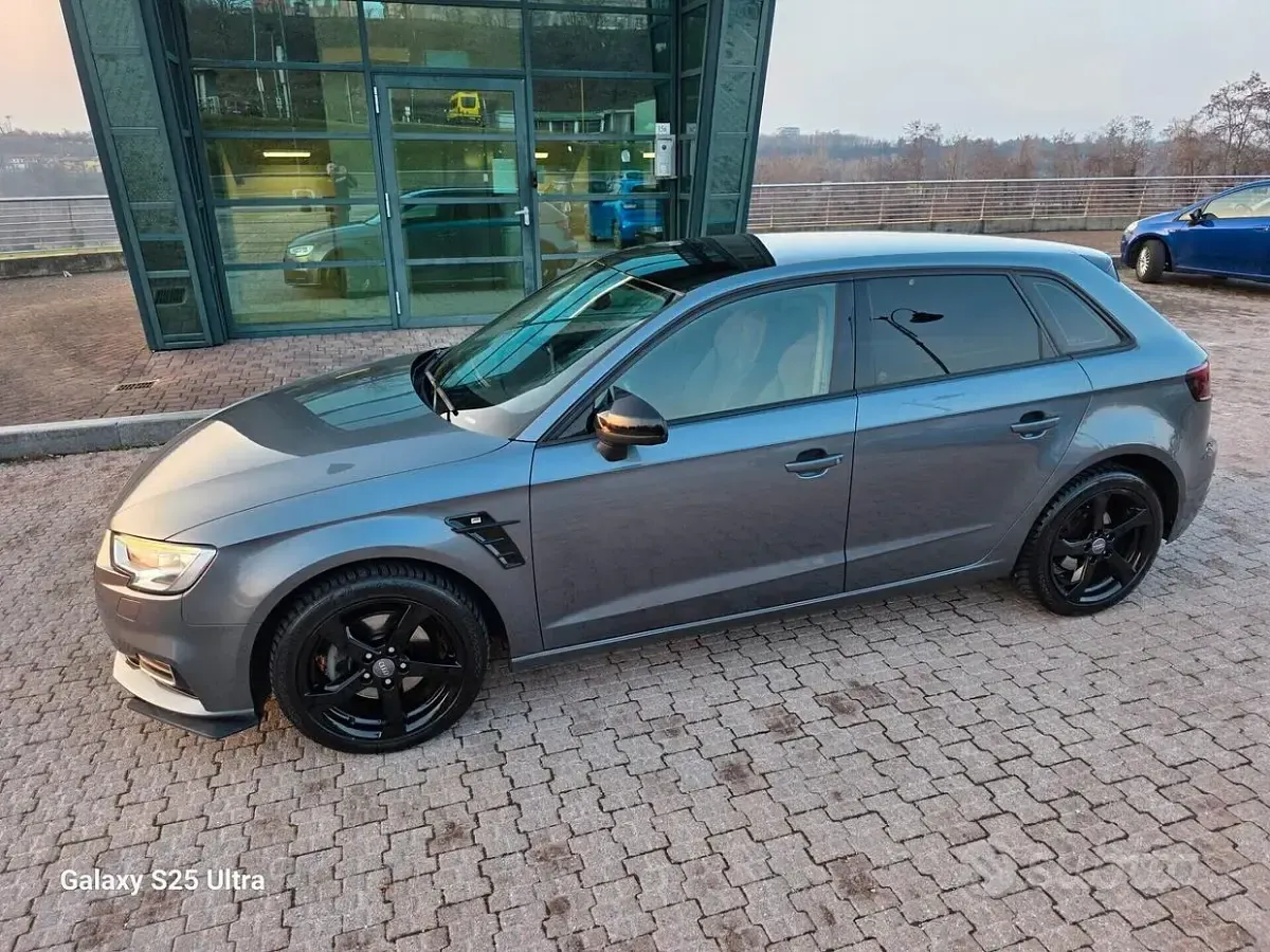 Usata Audi A3 Sport 116 CV (85 kW) 2017 Grigio Berlina