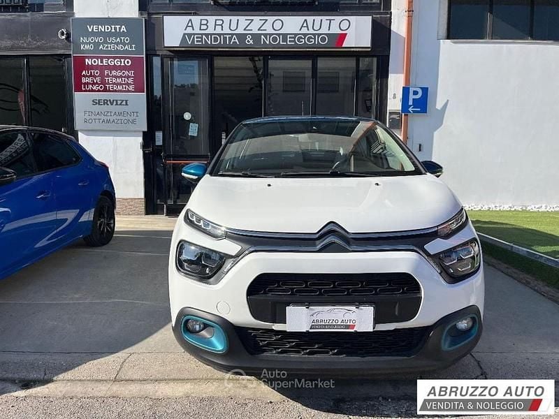 Usata Citroën C3 Feel 103 CV (75 kW) 2022 Bianco Utilitaria