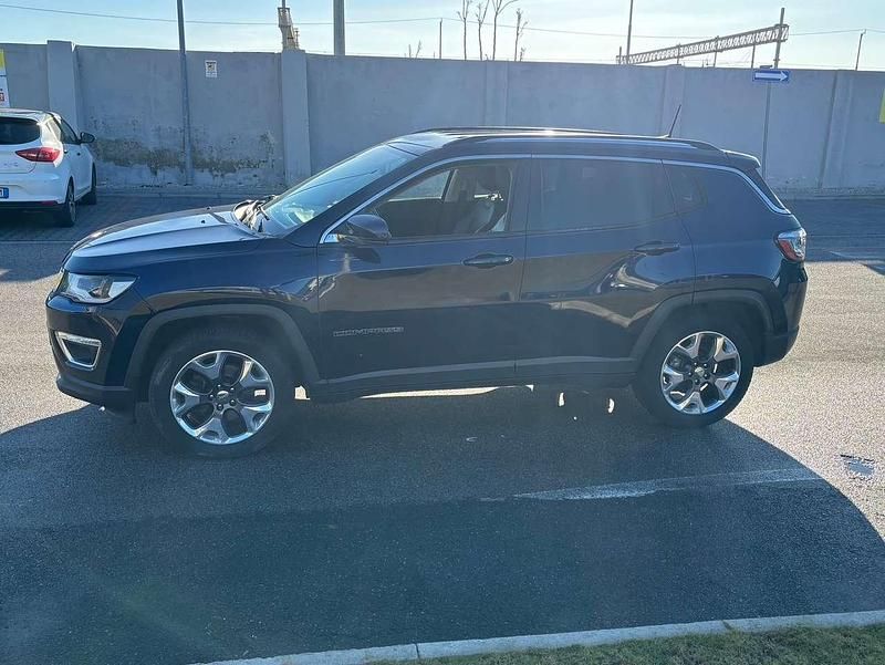 Usata Jeep Compass Limited 120 CV (88 kW) 2019 Blu/azzurro SUV