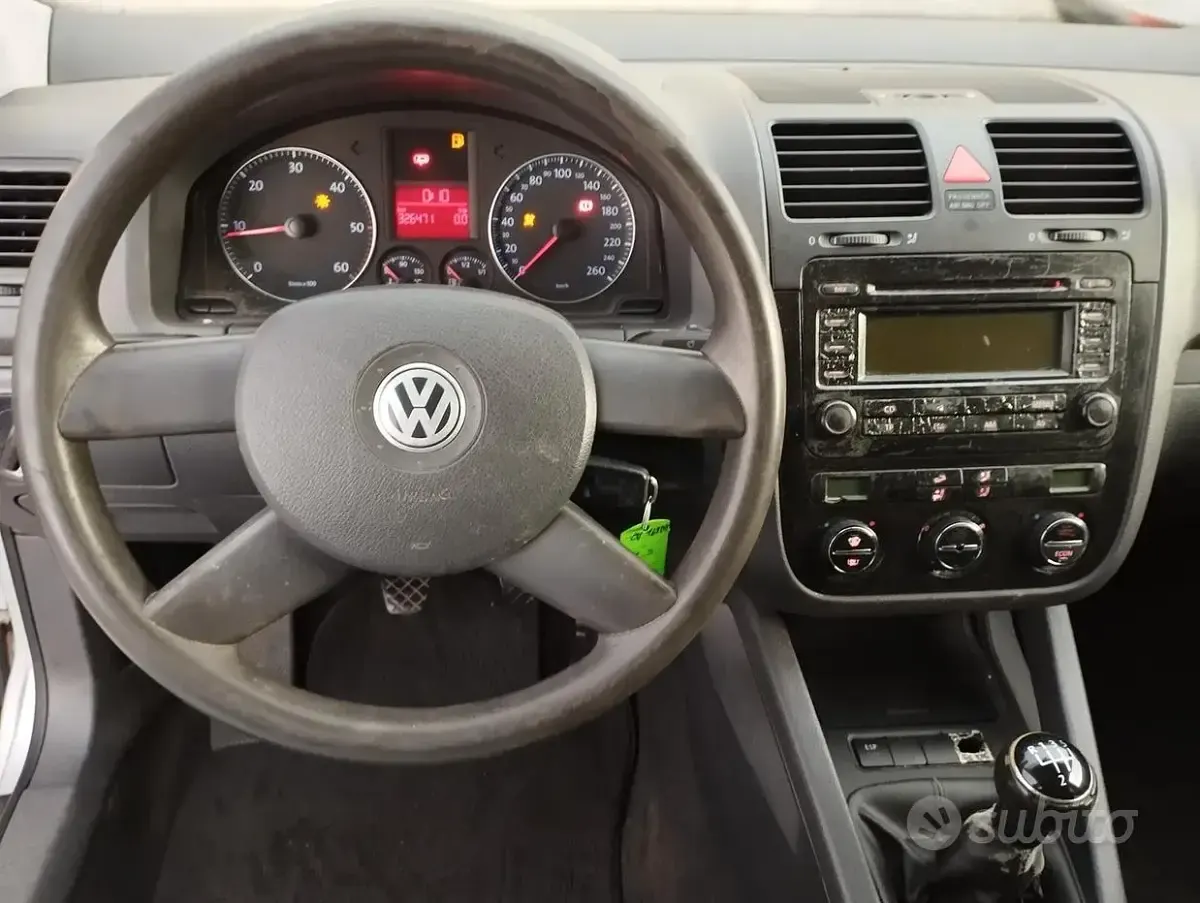 Usata VW Golf IV Comfortline 105 CV (77 kW) 2004 Grigio Berlina