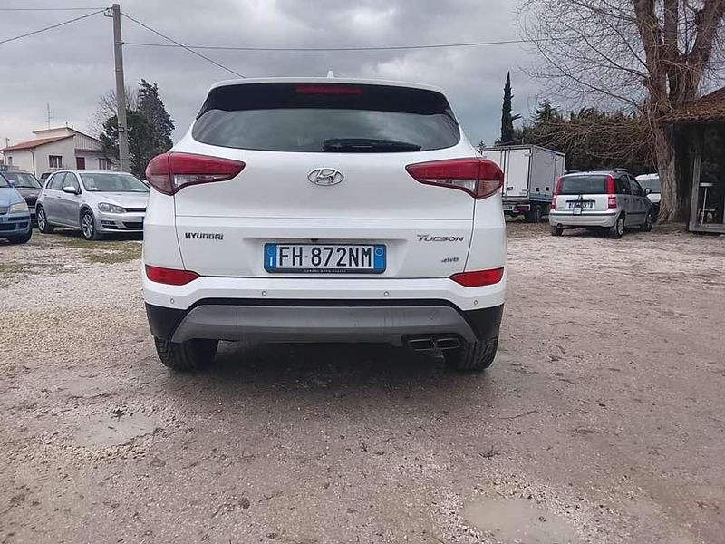 Usata Hyundai Tucson Xpossible 177 CV (130 kW) 2017 Argento SUV