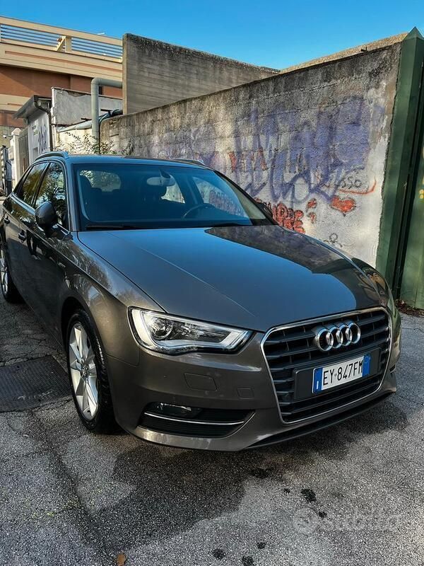 Usata Audi A3 140 CV (102 kW) 2015 Grigio Berlina