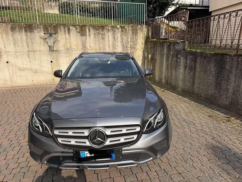 Usata Mercedes E220 All-Terrain Business 194 CV (142 kW) 2017 Station wagon